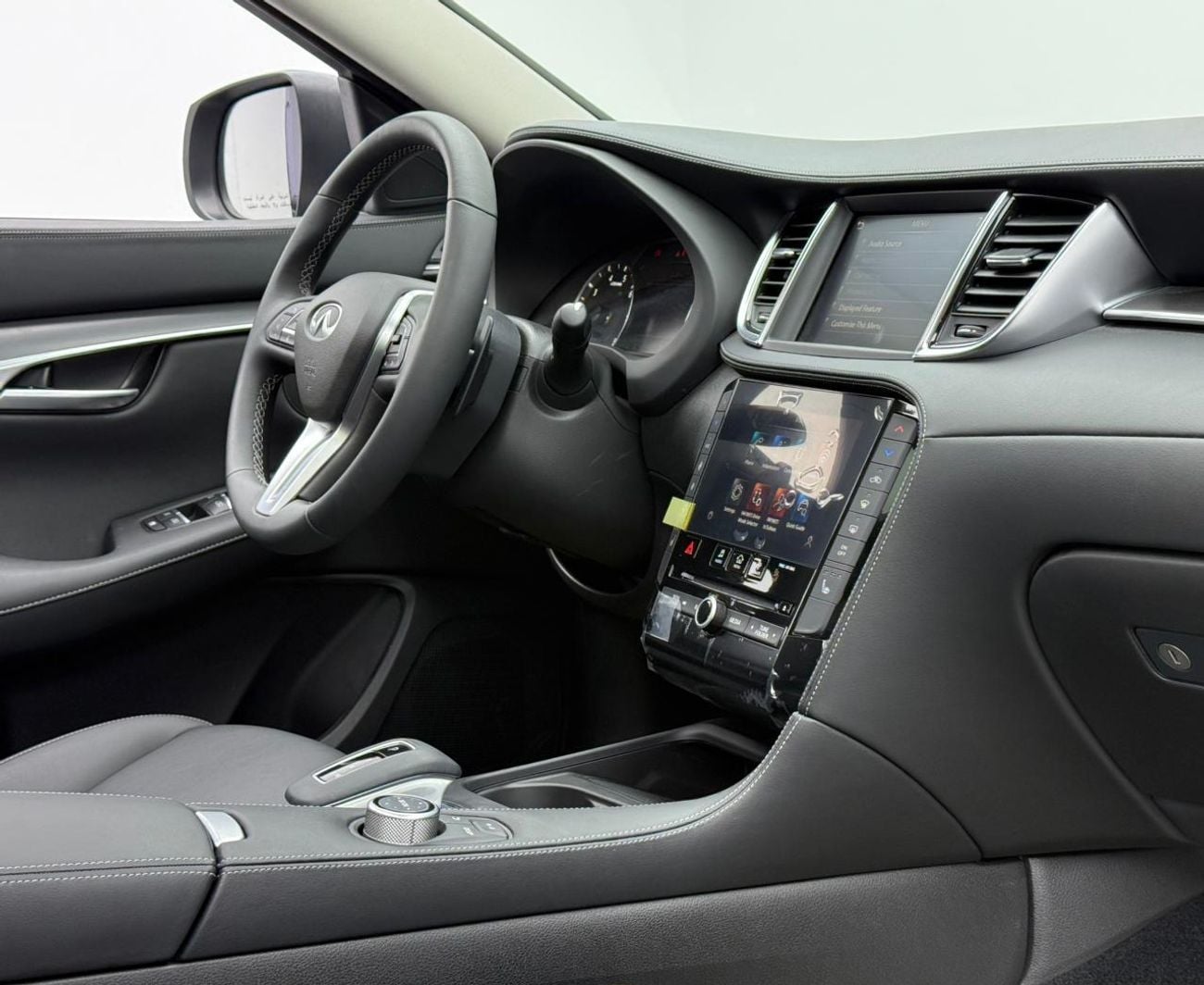 إنفينيتي QX50 Luxe Style 2.0L 2024 Infiniti QX50 ,Warranty ,Brand New ,GCC