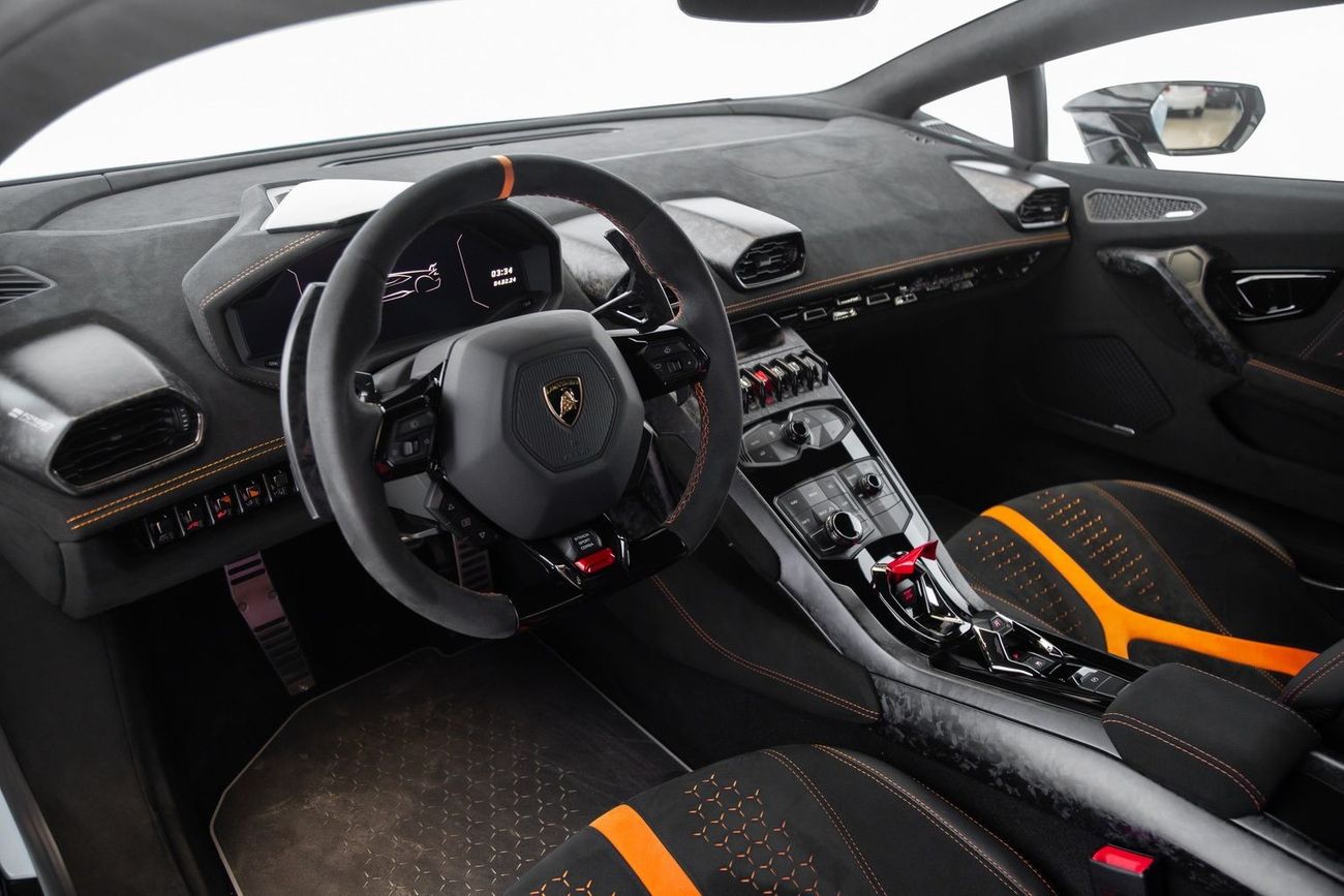 Lamborghini Huracan LP640-4 Performante Lamborghini Huracan Performante