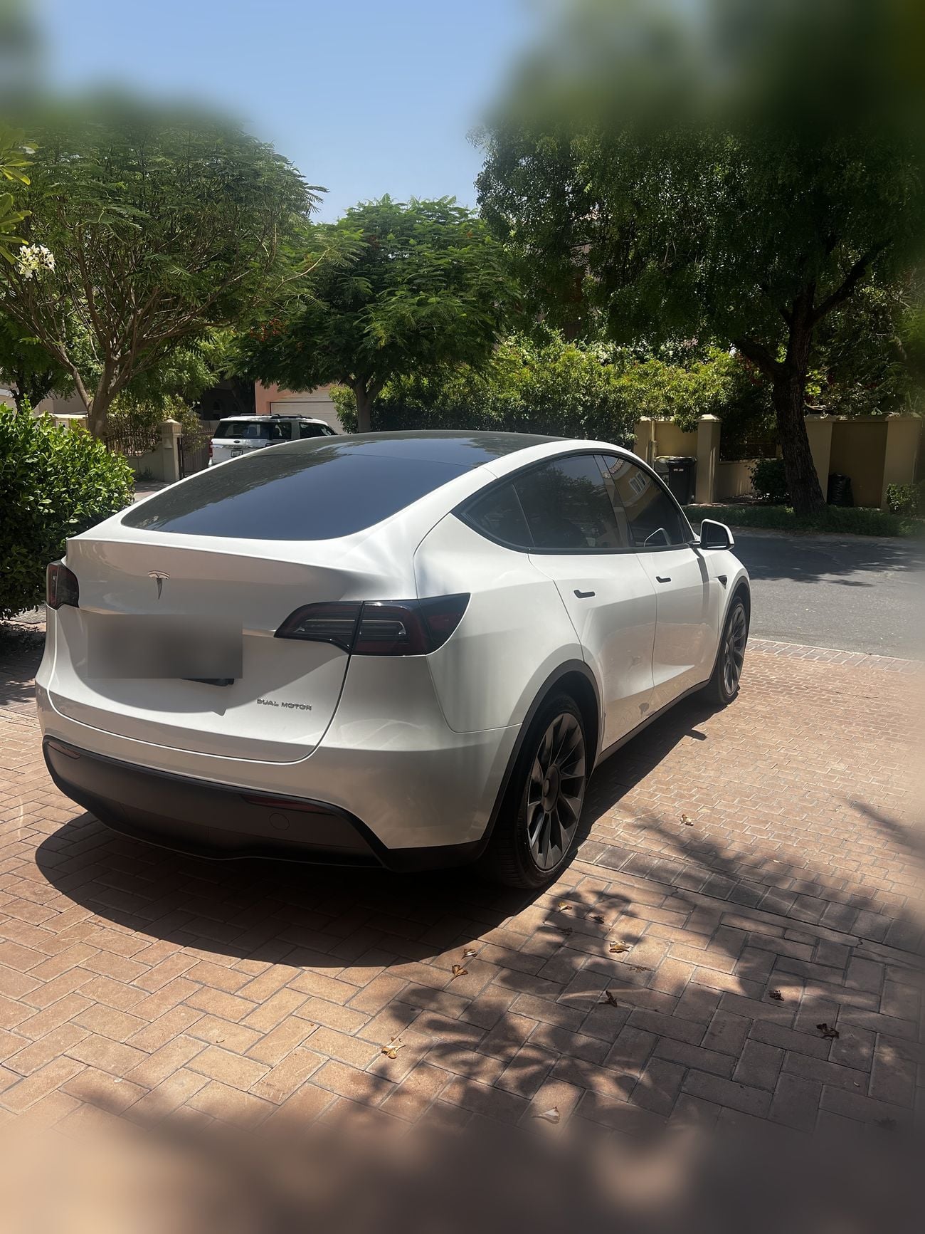 Tesla Model Y LONG RANGE