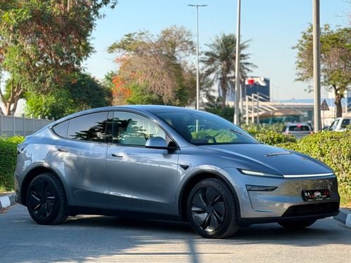 Tesla Model Y LONG RANGE