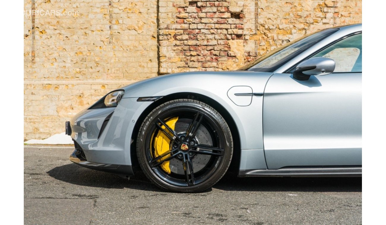 Porsche Taycan 560kW Turbo S 93kWh 4dr Auto | This car is in London and can be shipped to anywhere in the world