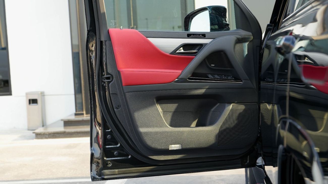 Lexus LX 600 F-Sport 3.5L Black 5 SEATS 2025 MY EXPORT PRICE