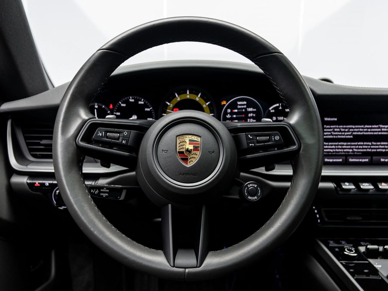 Porsche 911 Carrera 3.0L (444 HP) Coupe Carrera 3.0L (388 HP) Coupe 2024 Porsche 911 Carrera, 3.0 TC F6 RWD, 388