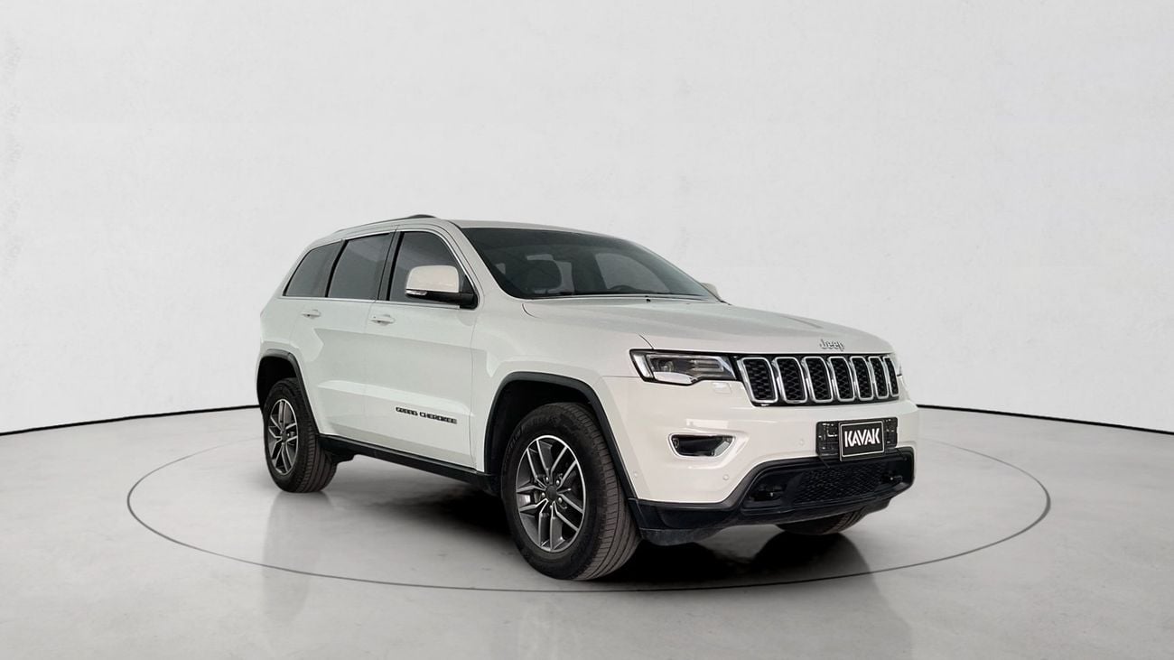 Jeep Grand Cherokee LAREDO | Guaranteed Warranty | 0 Down Payment