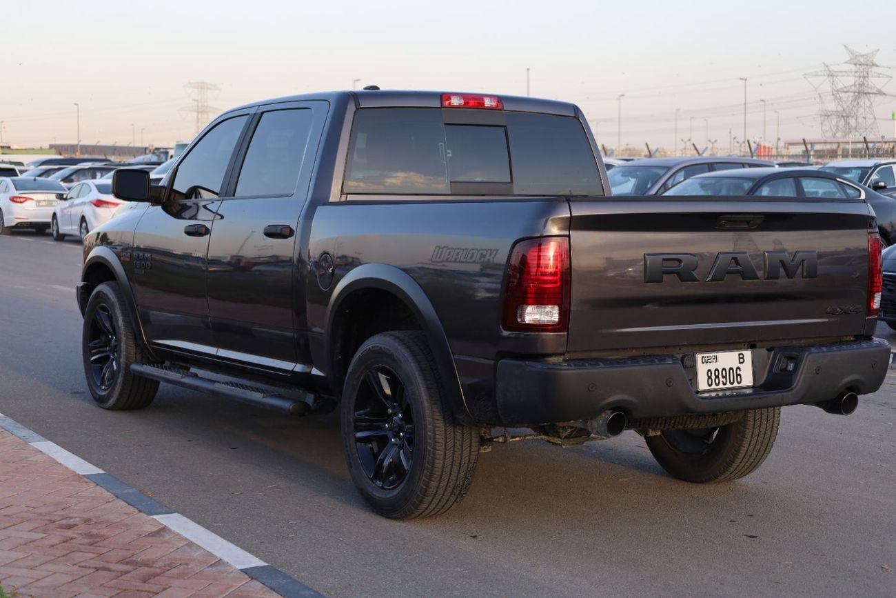 RAM 1500 Classic 5.7L Crew Cab Utility (5 Seater)