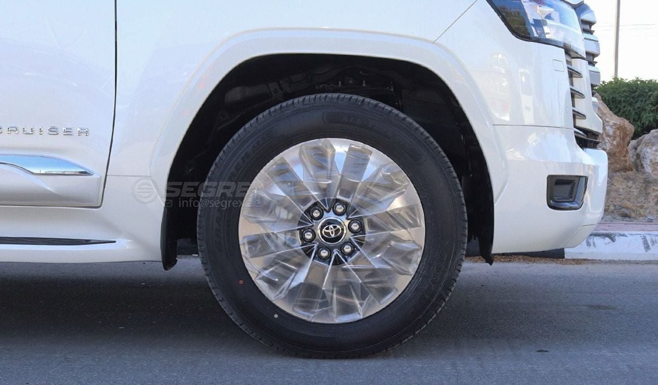تويوتا لاند كروزر 2026 Model Toyota Land Cruiser (LC300) GXR, 3.3L Turbo Diesel 4WD 10A/T