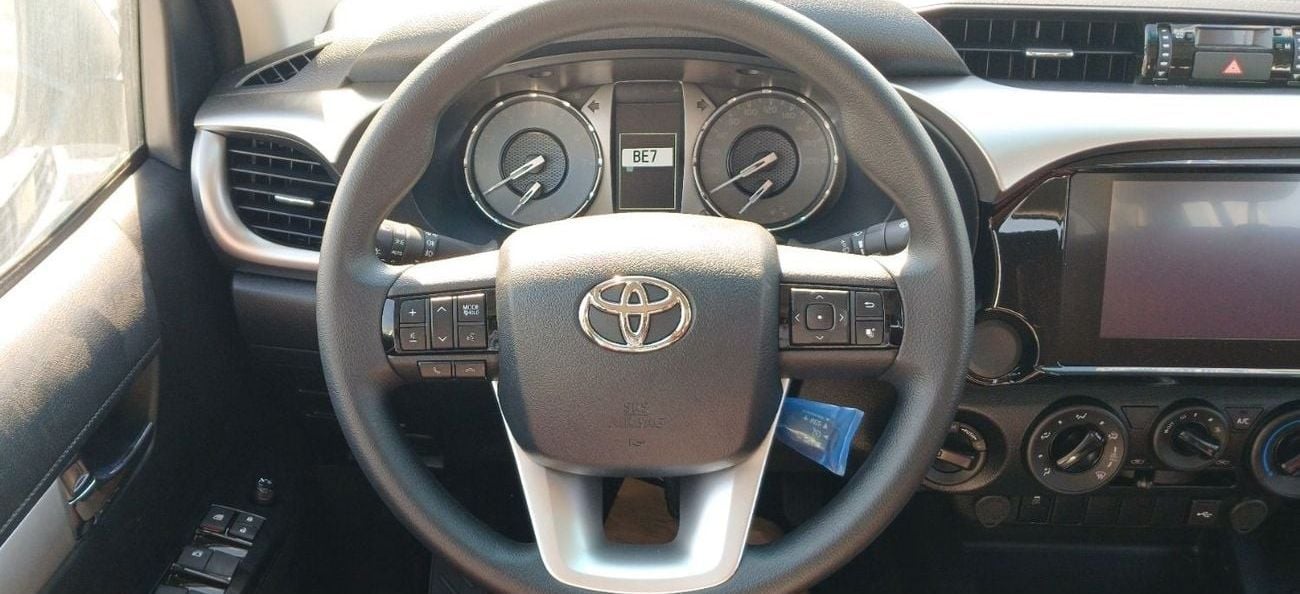 Toyota Hilux Toyota HILUX DC 2.7L Petrol MT 2025YM