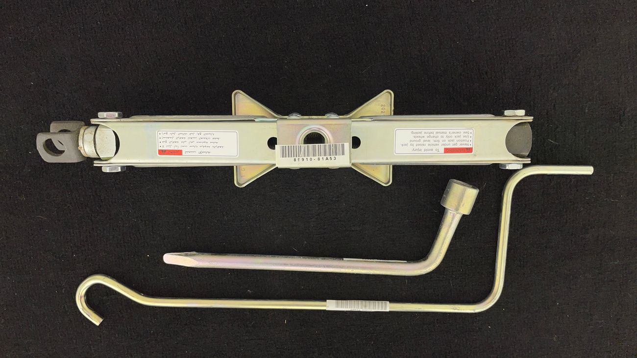 سوزوكي جيمني GL 1.5 | بدون دفعة مقدمة | اختبار القيادة في المنزل