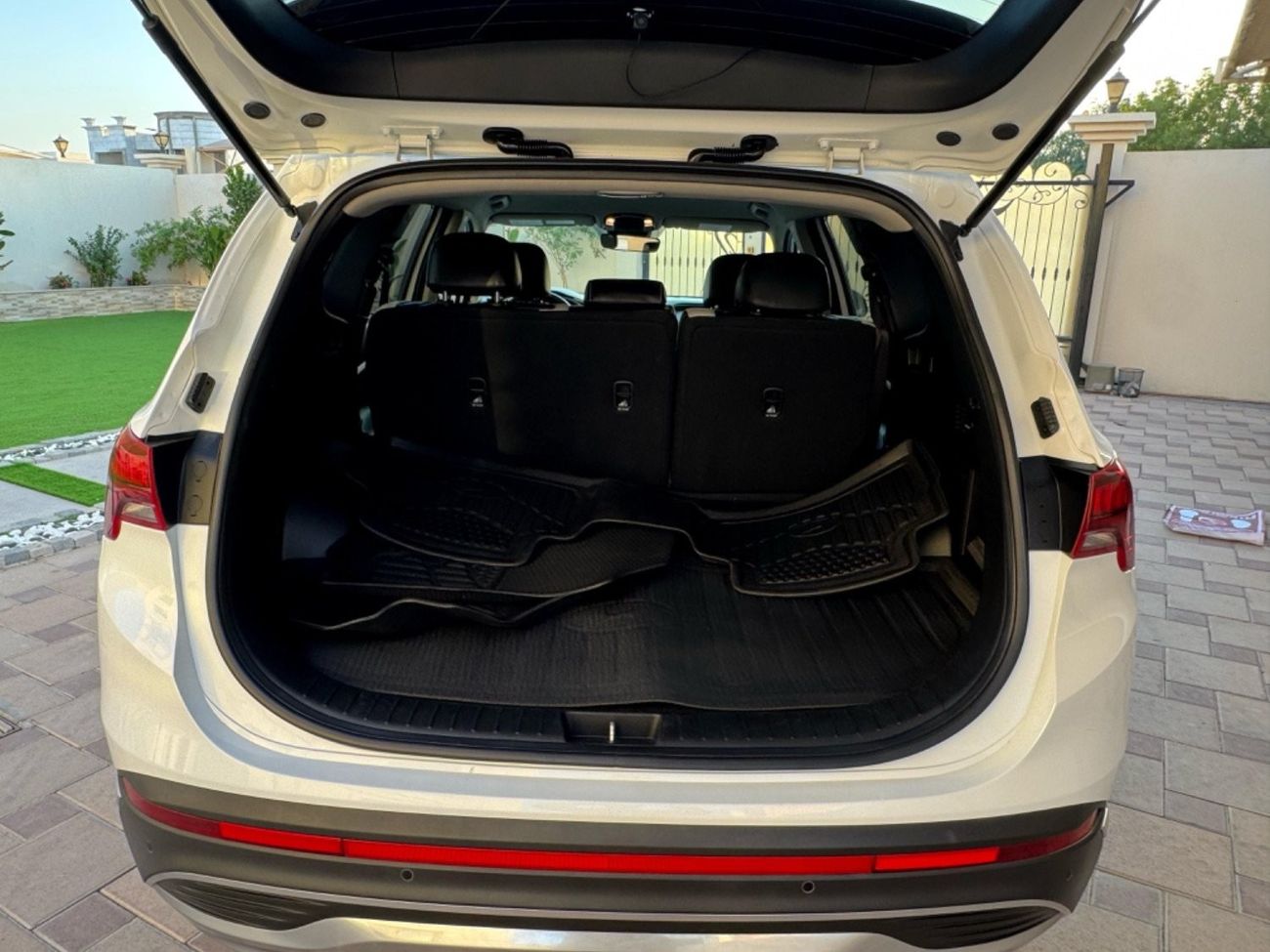 Hyundai Santa Fe 2021 LIMITED PUSH START 2.4L CANADA SPEC