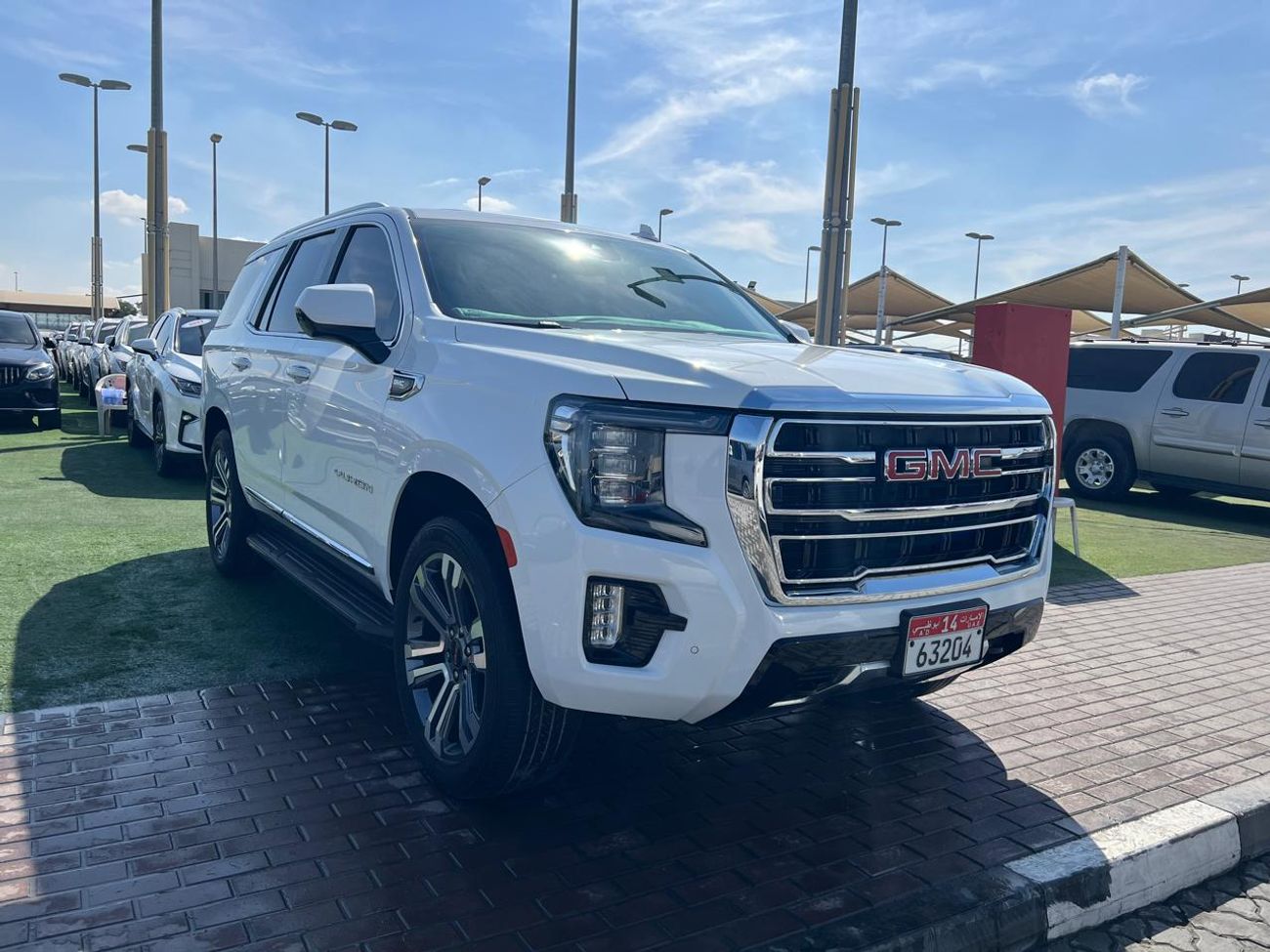 GMC Yukon GMC YUKON 2023 5.3 V8 SLT (AWD)