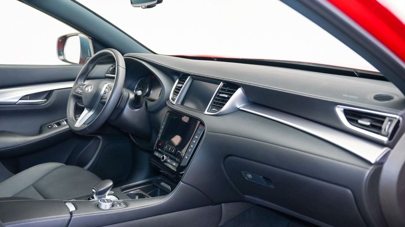 Infiniti QX55 ESSENTIAL