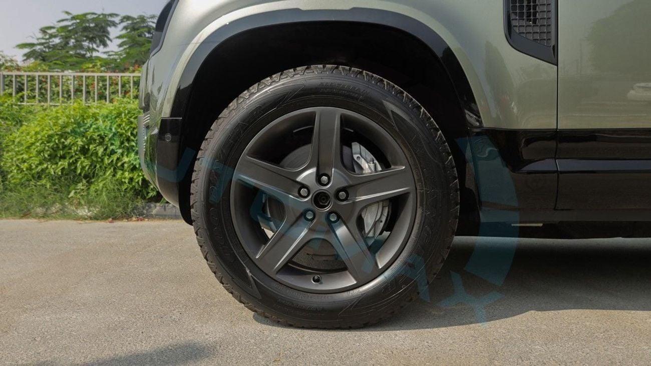 لاند روفر ديفندر (For Export , НА ЭКСПОРТ) 110 X-Dynamic SE P400e Plug-in Hybrid 2025 Без пробега