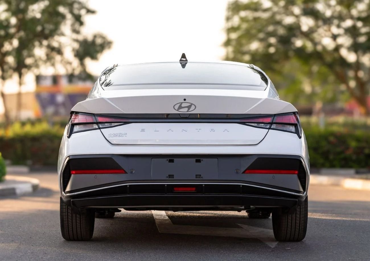 هيونداي إلانترا