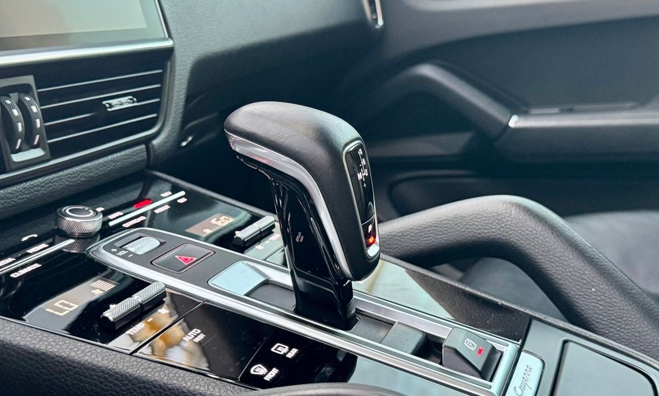 Porsche Cayenne STD