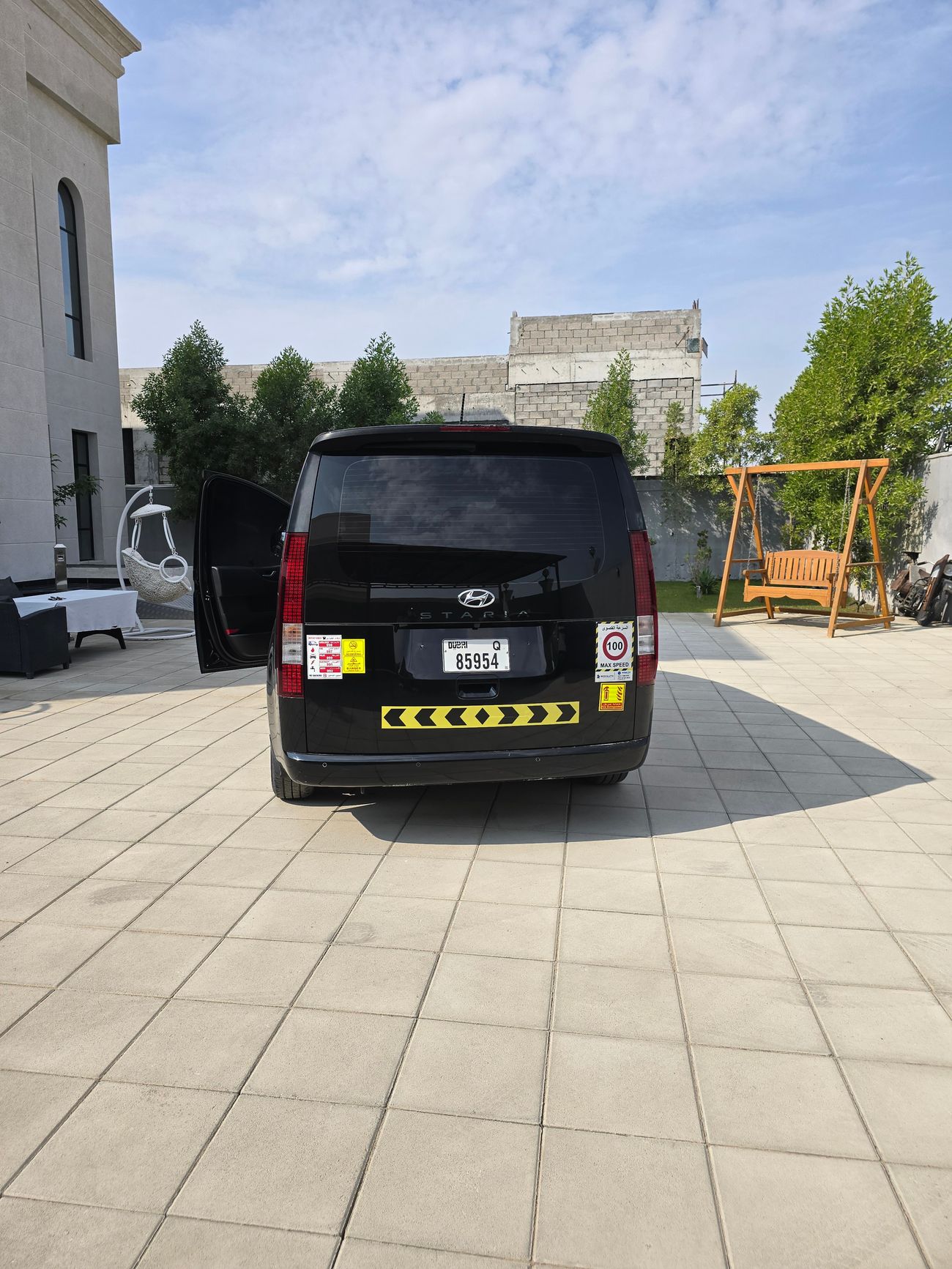 Hyundai Staria Premium