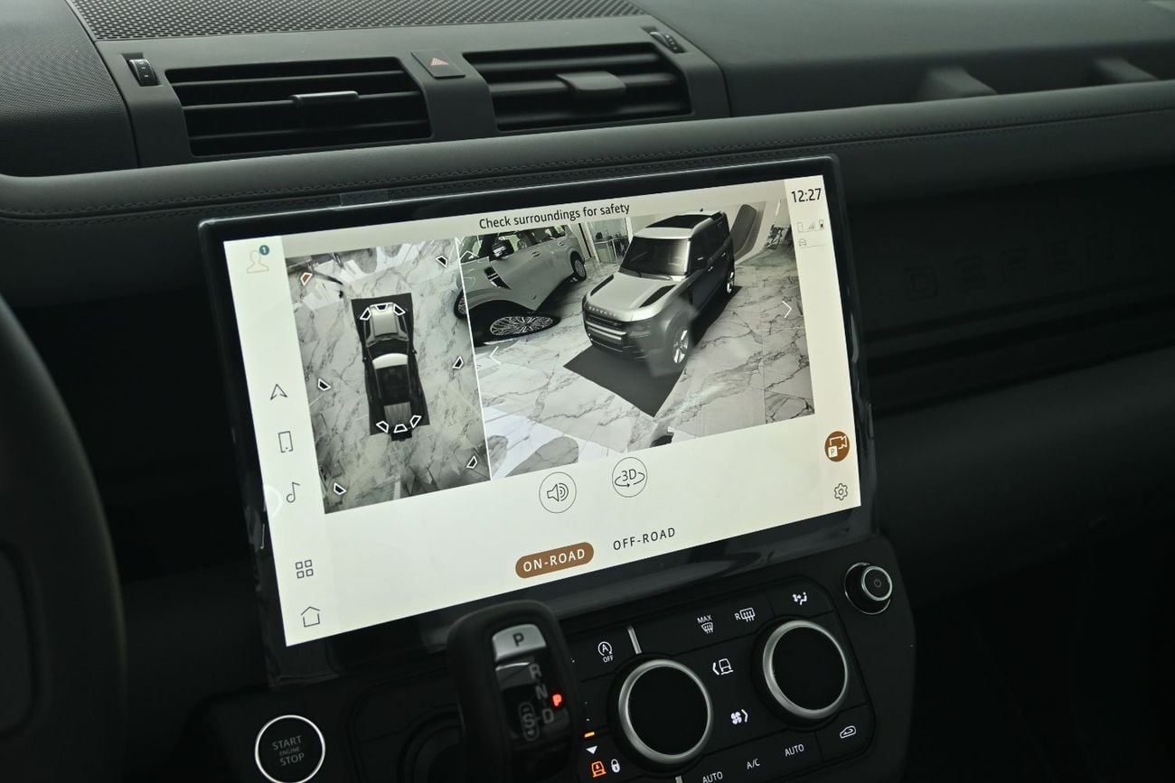 لاند روفر ديفندر Land Rover Defender P400 X-Dynamic HSE, 3.0L Turbo In-Line 6 Cylinder, Model 2026