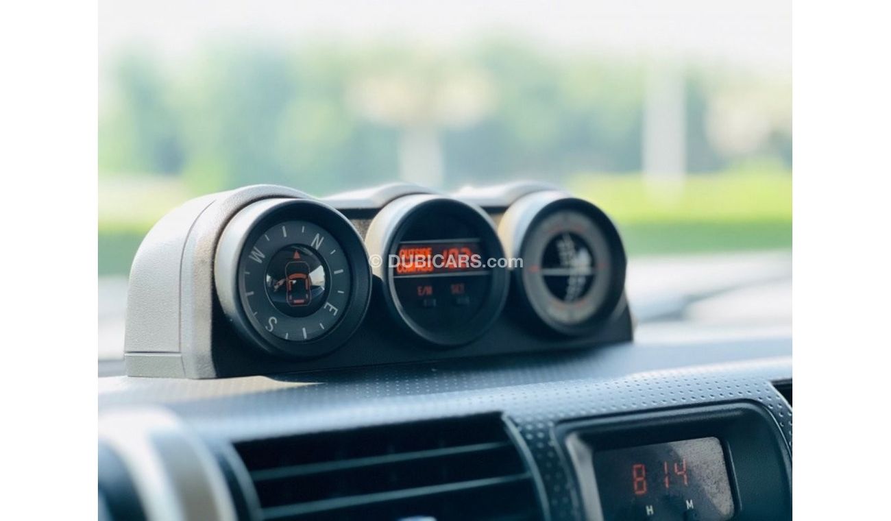 Toyota FJ Cruiser GXR 2012 fj