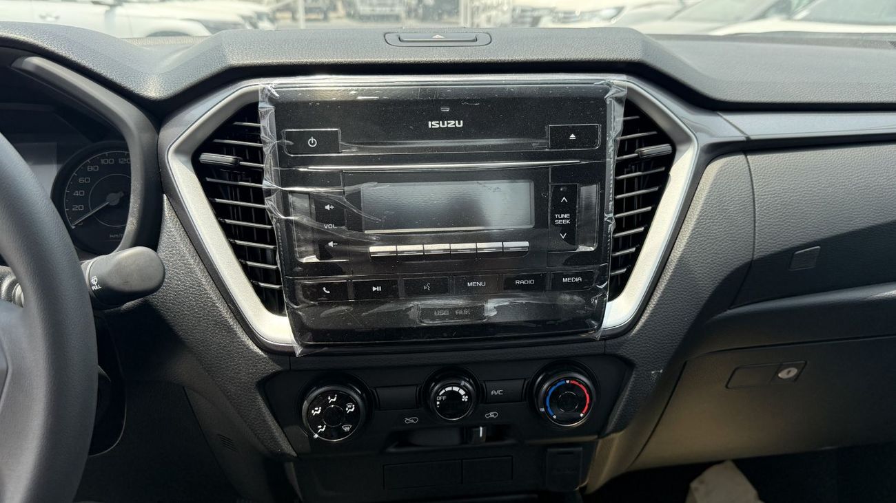 إيسوزو D ماكس Isuzu Dmax 1.9L Diesel 4x2 MT 2026YM