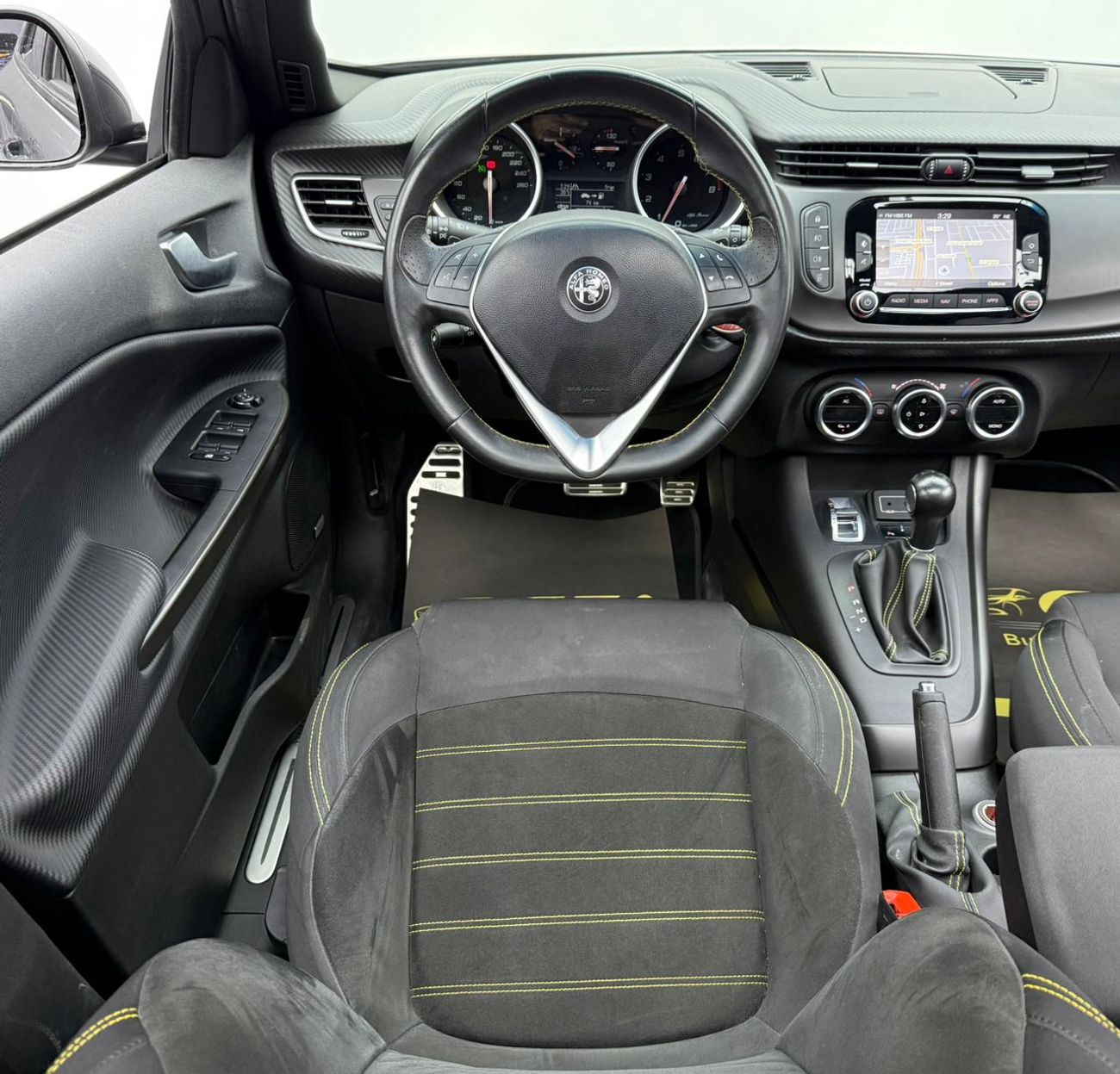 ألفا روميو جوليتا 2021 Alfa Romeo Giulietta VELOCE