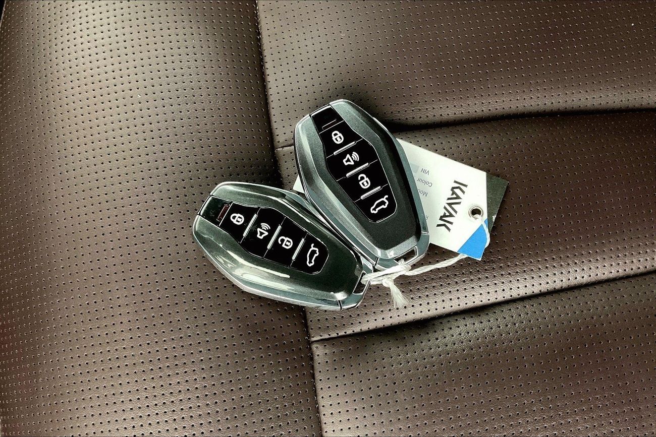 Chevrolet Captiva Premier | 1 year free warranty | 0 Down Payment