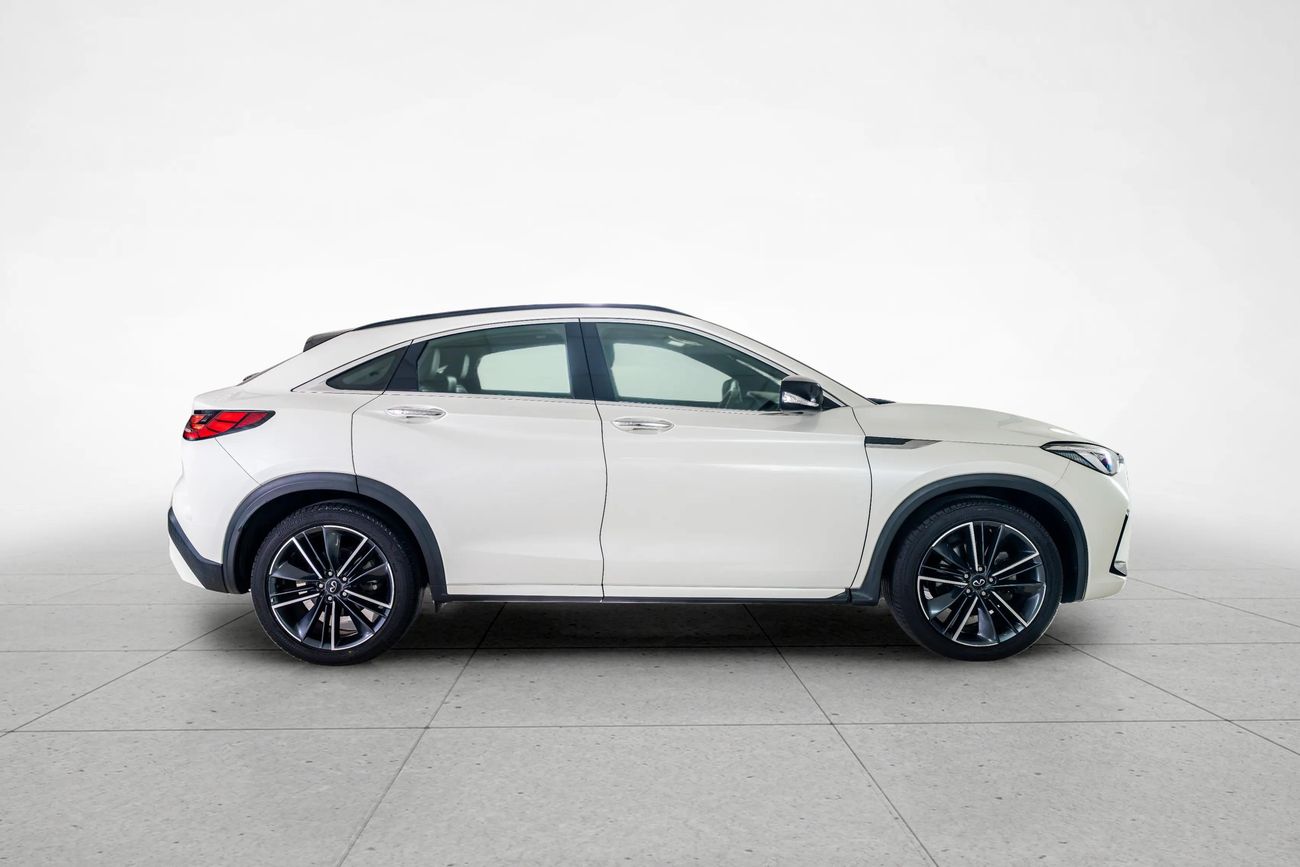 Infiniti QX55 ESSENTIAL 2.0