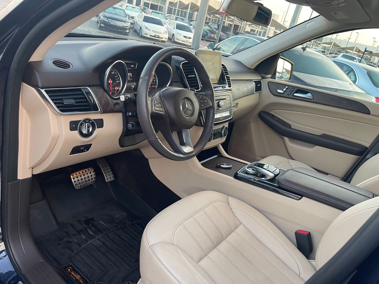 Mercedes-Benz GLE 400 AMG Mercedes GLE 400 _American_2019_Excellent Condition _Full option