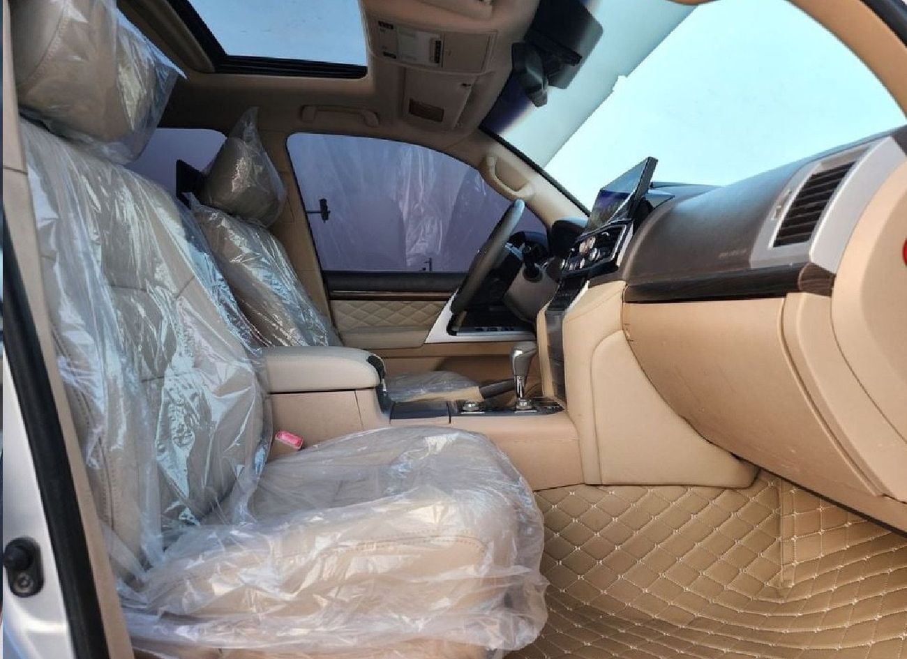 Toyota Land Cruiser VXR 2011 Facelift 2024 Shape LC300 Full Option