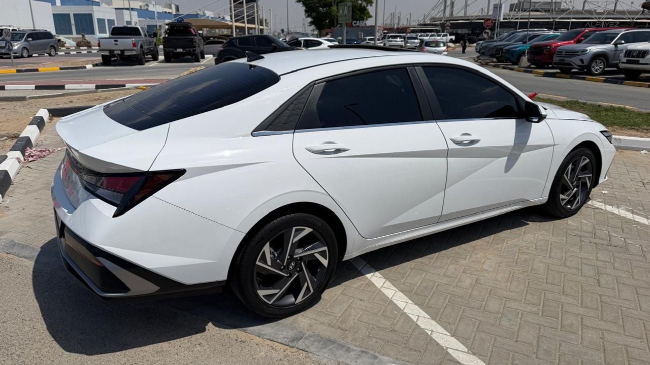 هيونداي إلانترا GL 1.6L