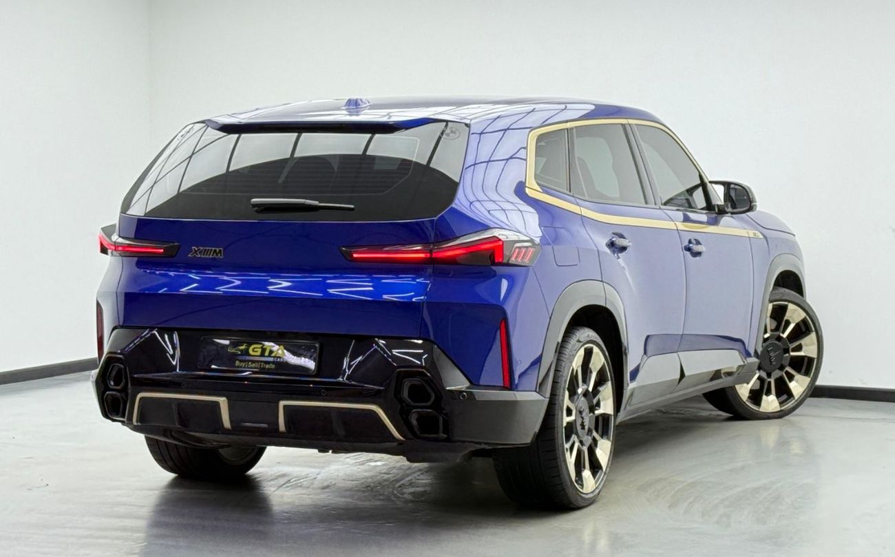 بي أم دبليو XM 2023 BMW XM, 2027 BMW Warranty + Service Pack, Full BMW Service History, Very Low Km, GCC