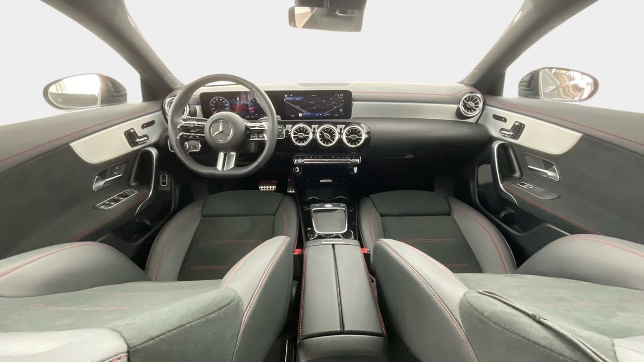 Mercedes Benz CLA250 4MATIC | Guaranteed Warranty | 0 Down Payment
