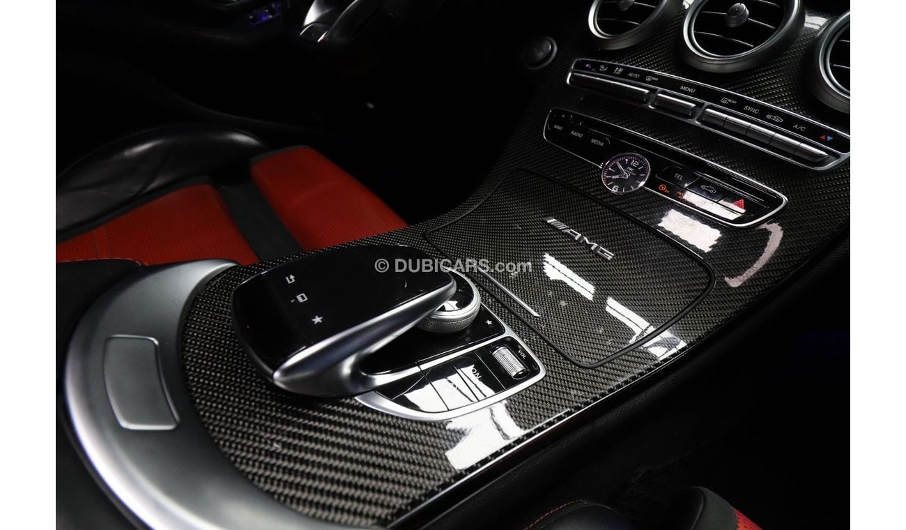 مرسيدس بنز C 63 AMG Std