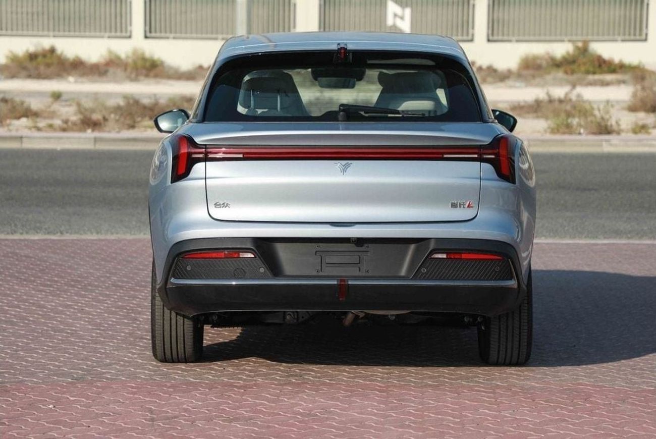 Neta L 2024 NETA L FLASH CHARGE EDITION 1.5 - Plug-in Hybrid - SILVER inside GREY | Export Price