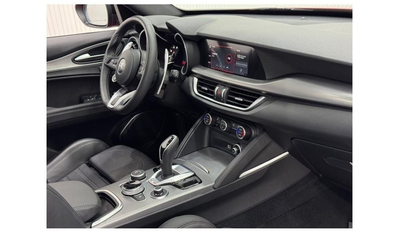Alfa Romeo Stelvio 2023 Alfa Romeo Stelvio Q4 Veloce, Jan 2028 Agency Warranty + Service Package, Full Agency History,