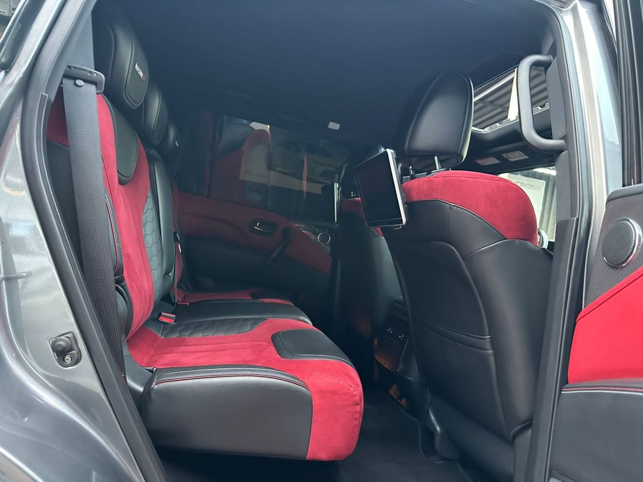 Nissan Patrol LE Platinum 5.6L