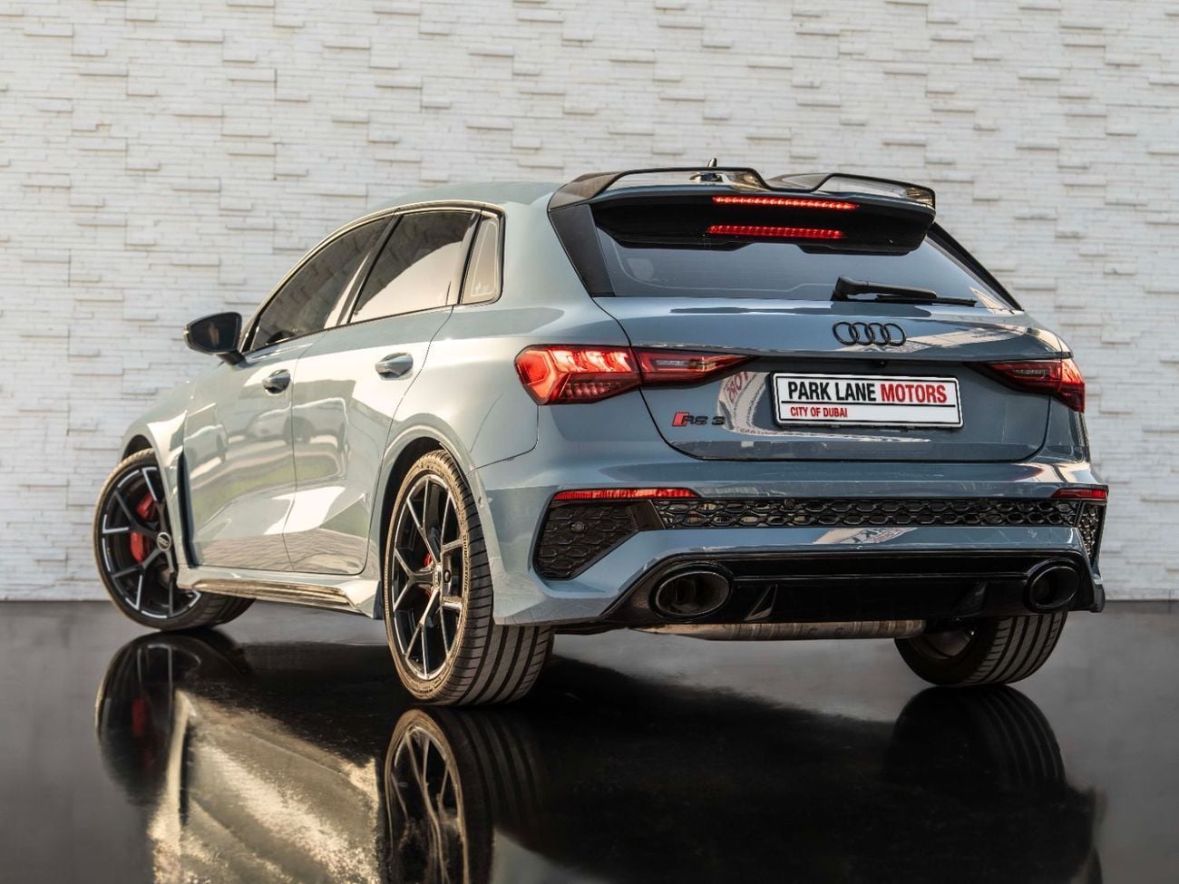Audi RS3 TFSI quattro 2.5L Sportback