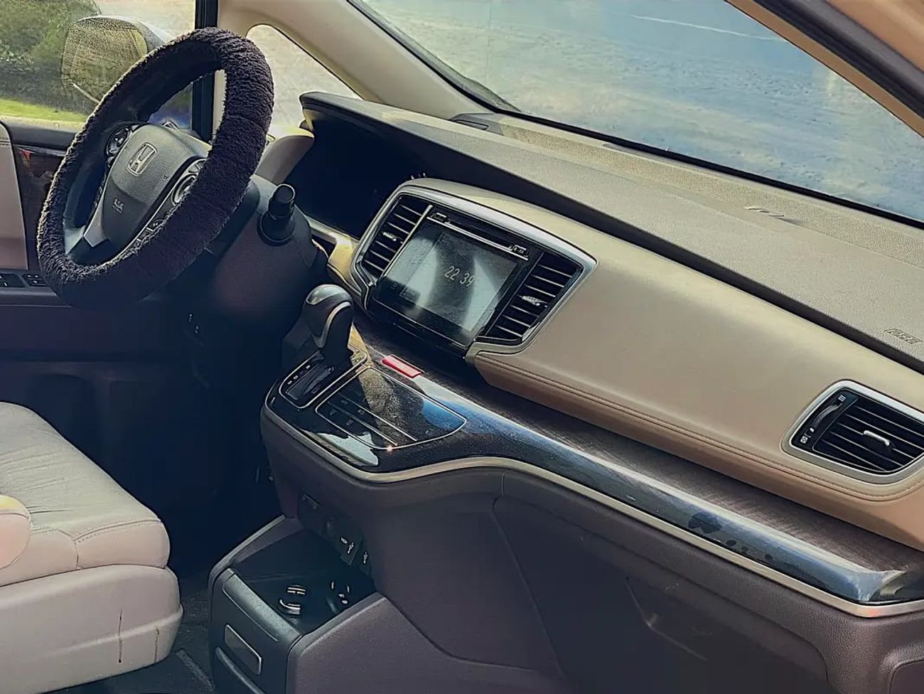 هوندا أوديسي Touring 3.5L (248 HP) 1206 PM | | | TOURING | VIP-7-SEATS | 3.5L V6 | | GCC | WELL MAINTAINED