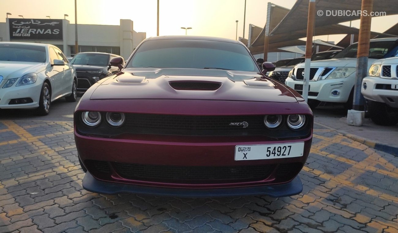 Dodge Challenger SXT