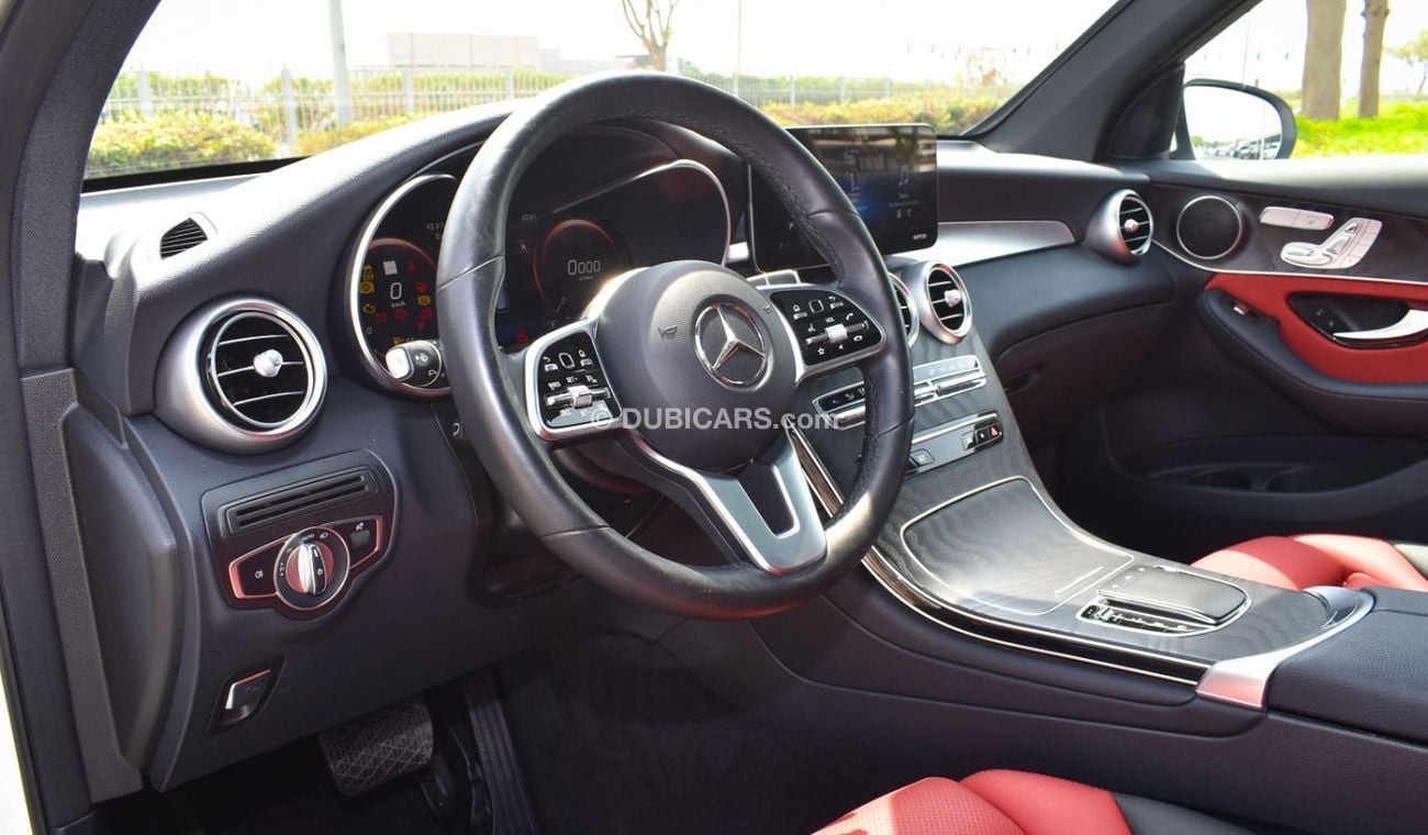 مرسيدس بنز GLC 300 4MATIC