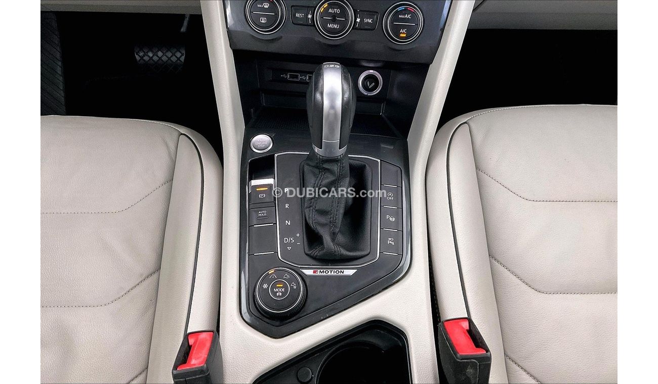 Volkswagen Tiguan SEL