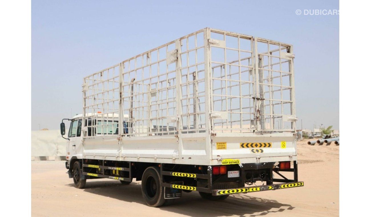 نيسان يونايتد ديزل 2016 - UD MK 210 - 7 TON - GCC SPECS  - EXCELLENT CONDITION VAT EXCLUDED