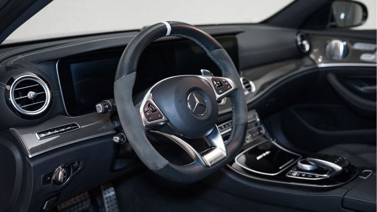 مرسيدس بنز E 63 AMG S - 2 Years Approved Warranty - Approved Prepared Vehicle