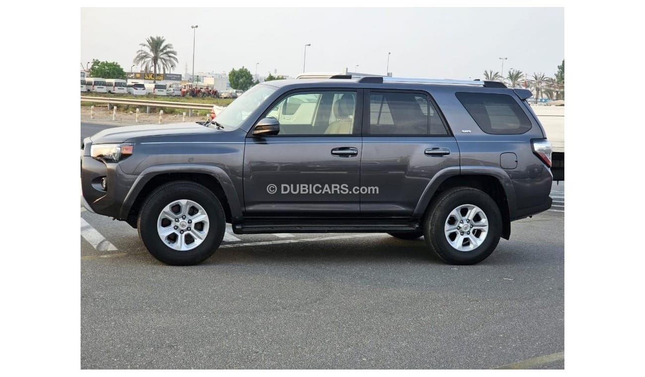 Toyota 4Runner 2021 Toyota 4Runner SR5 Premium 4.0L V6 /