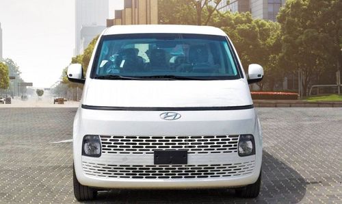 Hyundai Staria 2.2 L, DIESEL, M/T, 11 SEATER, 2023 MODEL, 17 ALLOY WHEELS