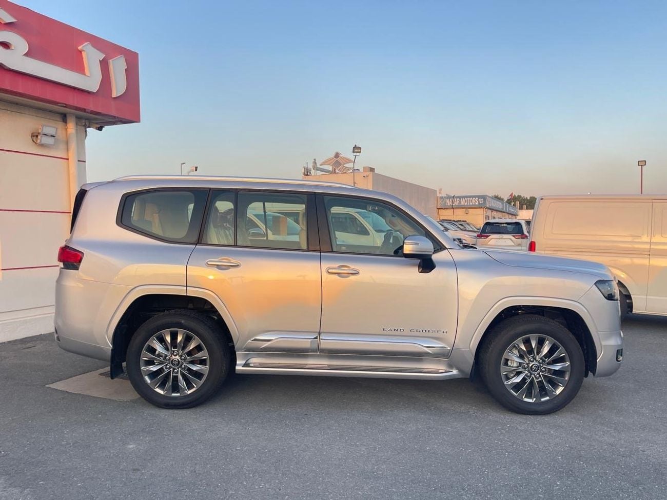 تويوتا لاند كروزر