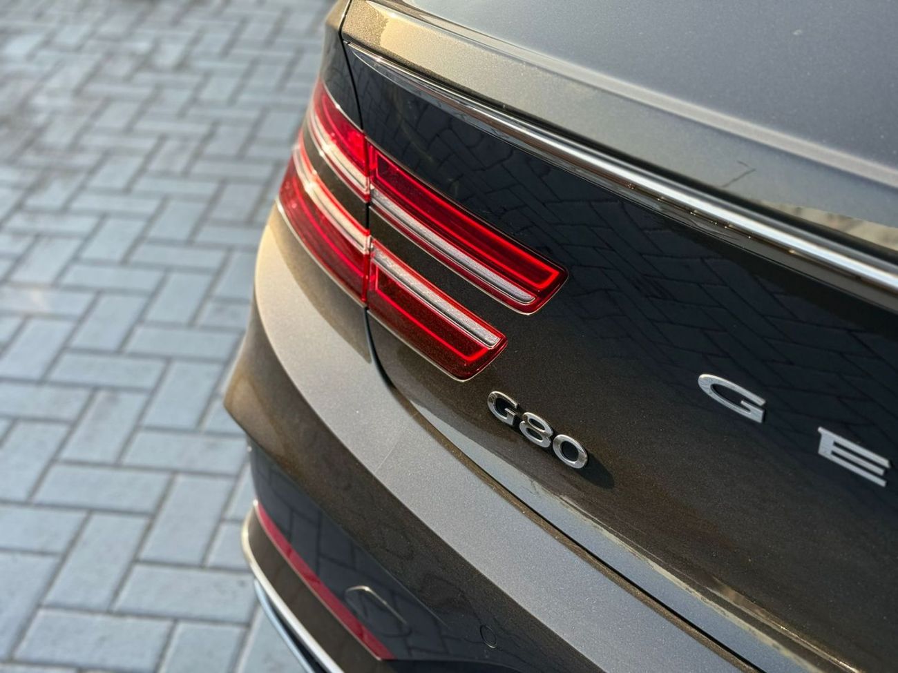 جينيسس G80 Platinum 2.5L AWD