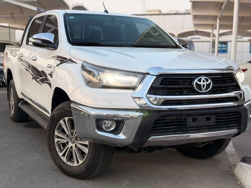 تويوتا هيلوكس SGLX S GLX 2.4L AWD A/T