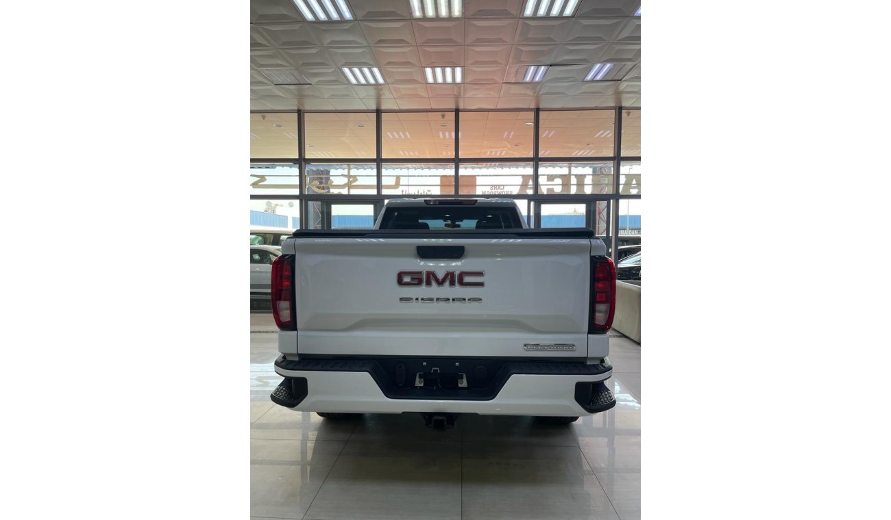 GMC Sierra Elevation  4x4