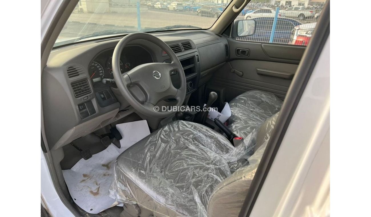 Nissan Patrol Pickup 4.8L 4X4 S/C BSC M/T PTR