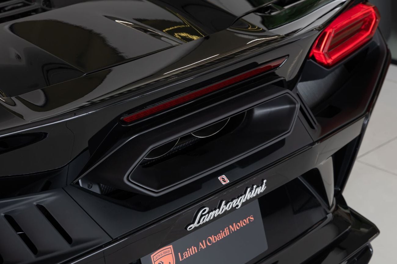 Lamborghini Temerario Lamborghini Temerario | 2026 | HPEV | 920 HP | AWD | Black / Yellow & Black Interior