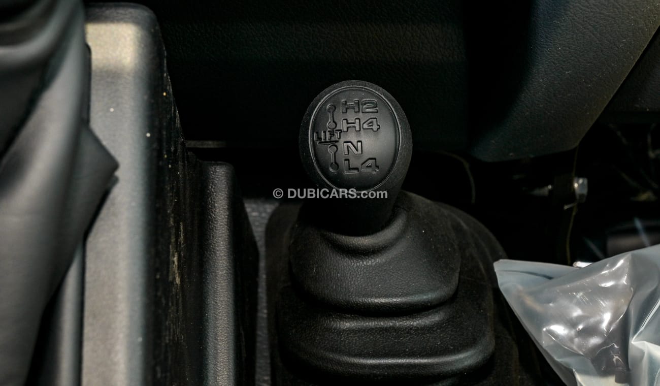 Toyota Land Cruiser Pick Up Pick UpLC 79 DC 4.0L YM 2024